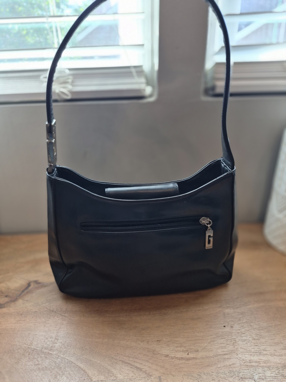 Guess Black Women's Shoulder Bag with Front Zip and G Charm Y2K